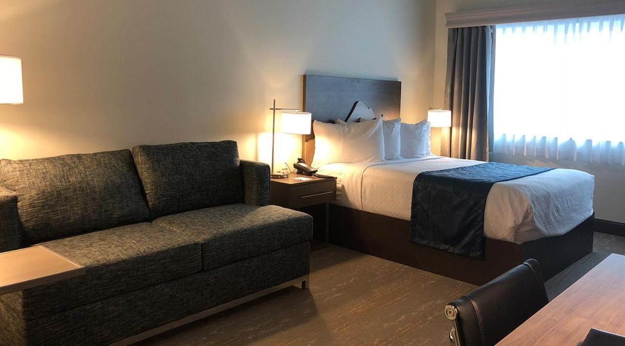 Kodiak Compass Suites Экстерьер фото